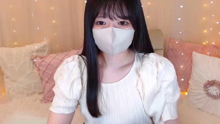 Yuix0