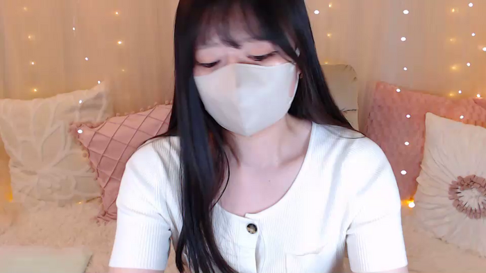 Yuix0