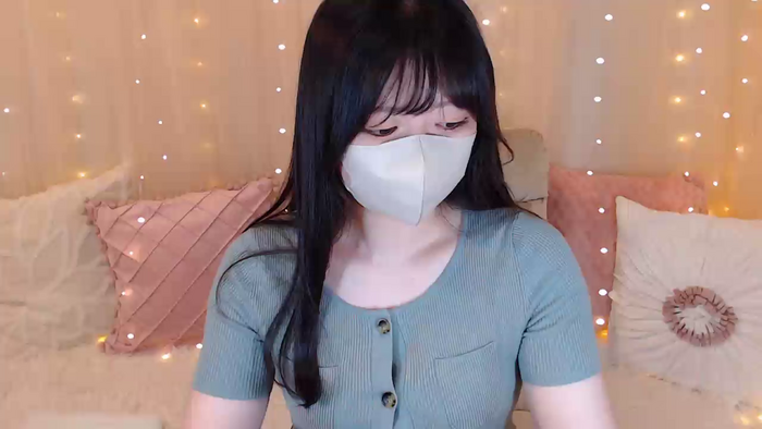 Yuix0
