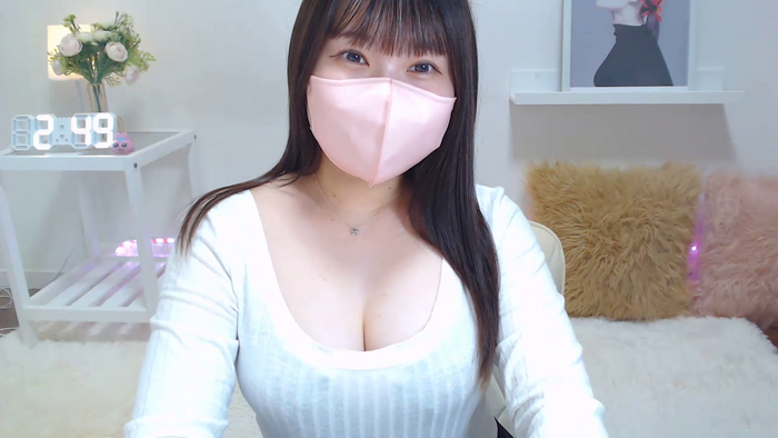 xqLUNApx0