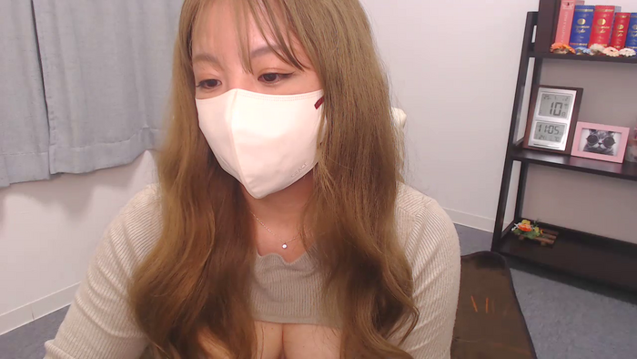 YURI3m