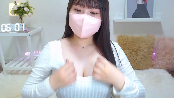 xqLUNApx0