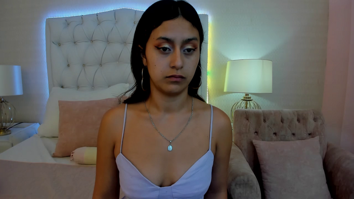 MiaLewis