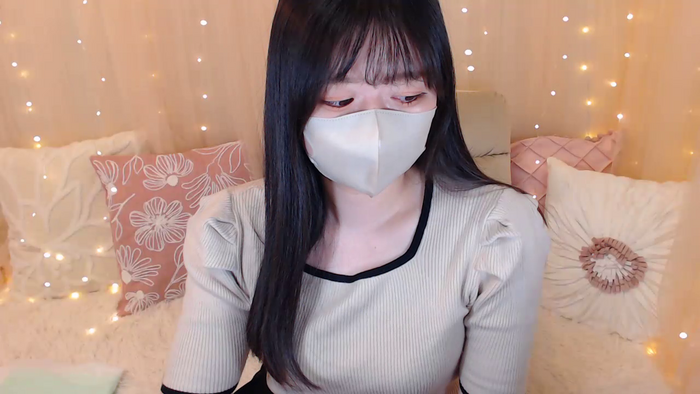 Yuix0