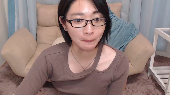 opYuKiNoq