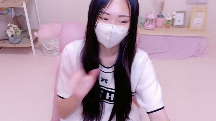 zxRURIxz