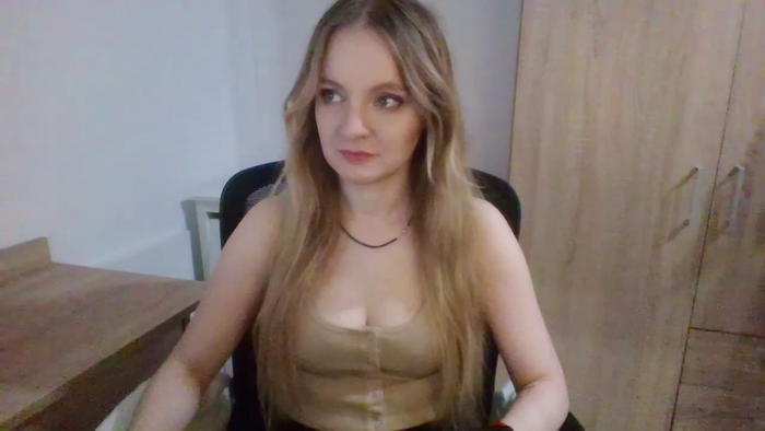 AlmaAlone