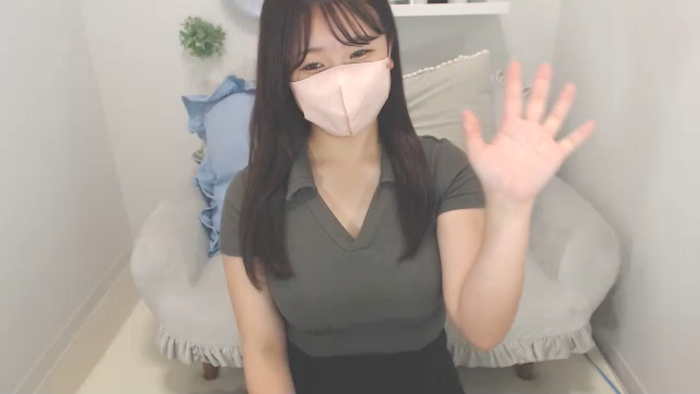 YUIssQ