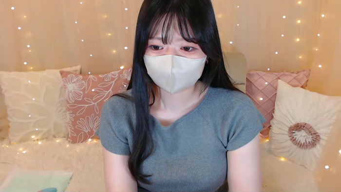 Yuix0