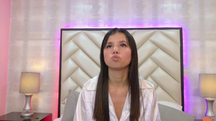 ArianaCollis