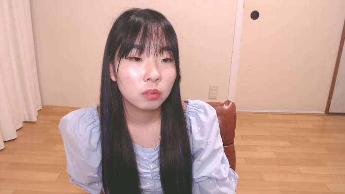 ccMIKUoo
