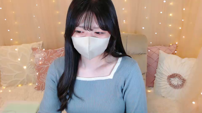 Yuix0