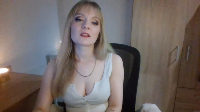 AlmaAlone