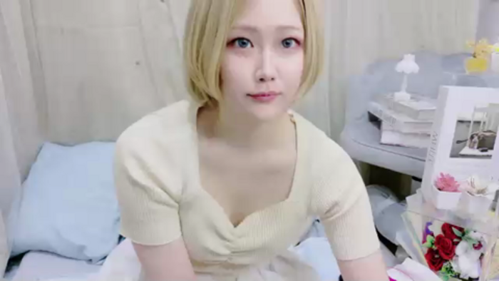 YUIxxz