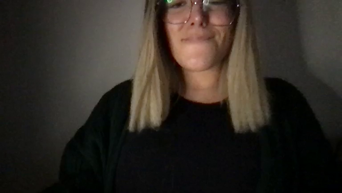 MistressLouUK