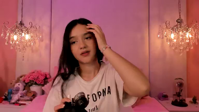 Cora_Star