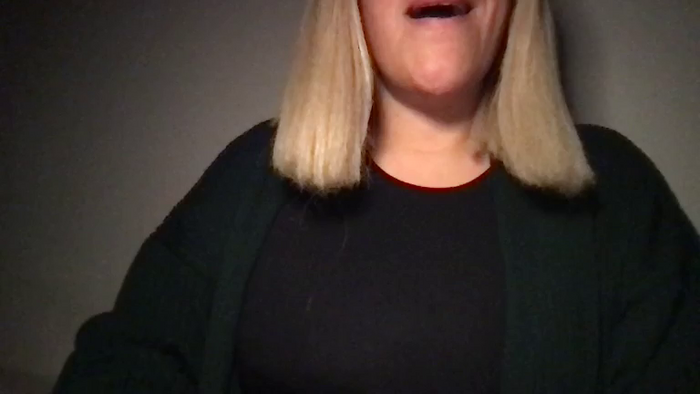 MistressLouUK