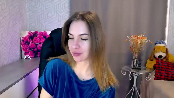 MeganNaughtyy
