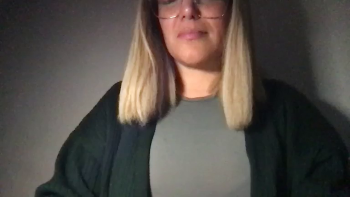 MistressLouUK