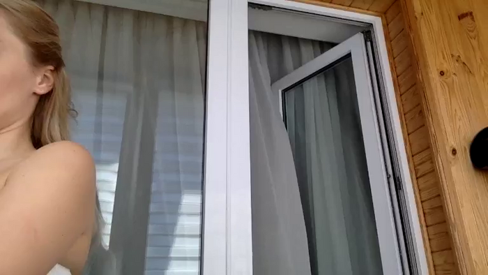 Tina_a