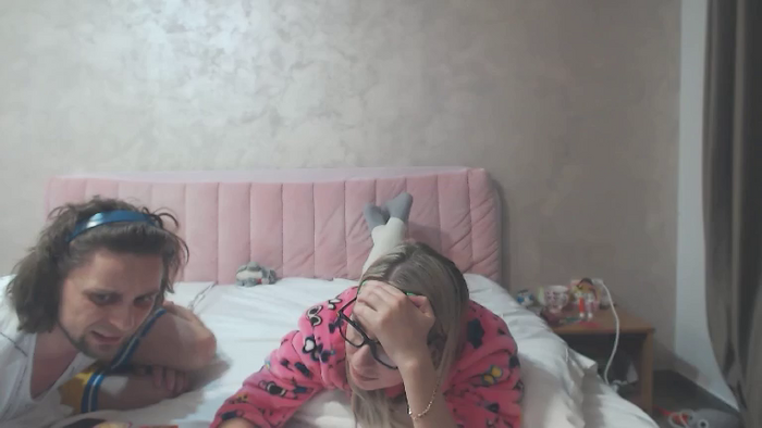 PerkyCouple