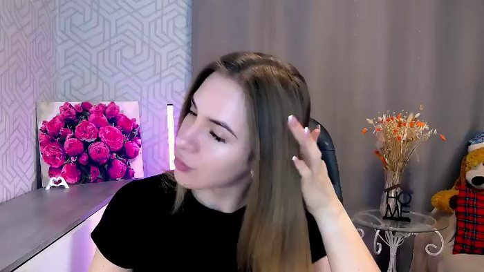 MeganNaughtyy