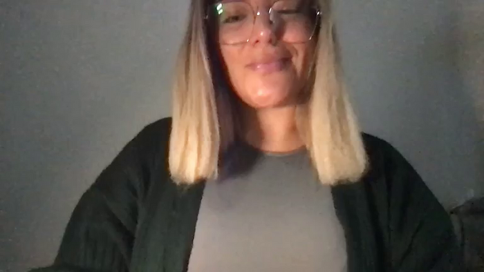 MistressLouUK
