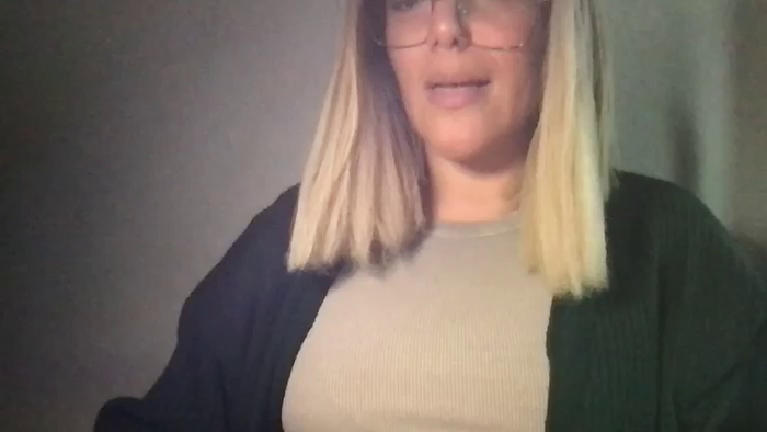 MistressLouUK