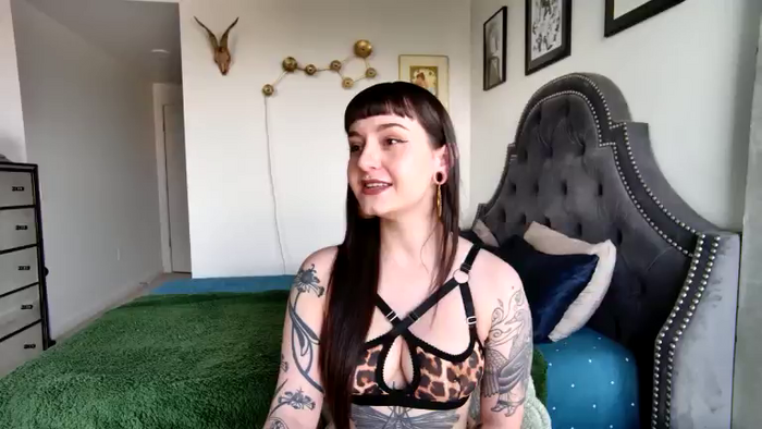 QueenAvaline