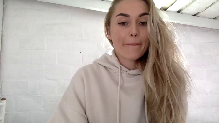 Tina_a
