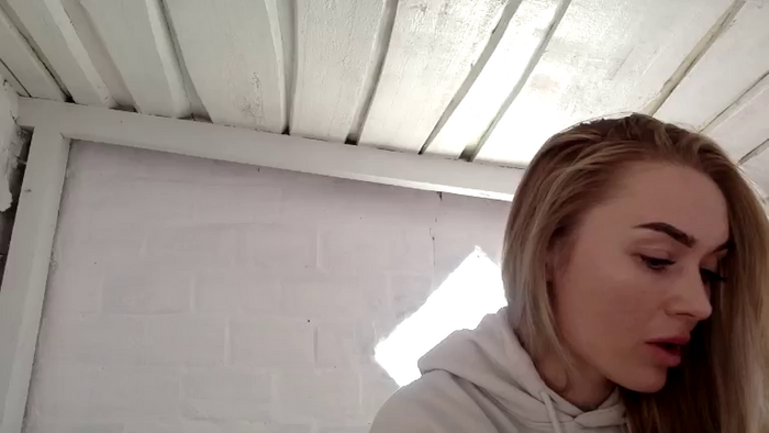 Tina_a