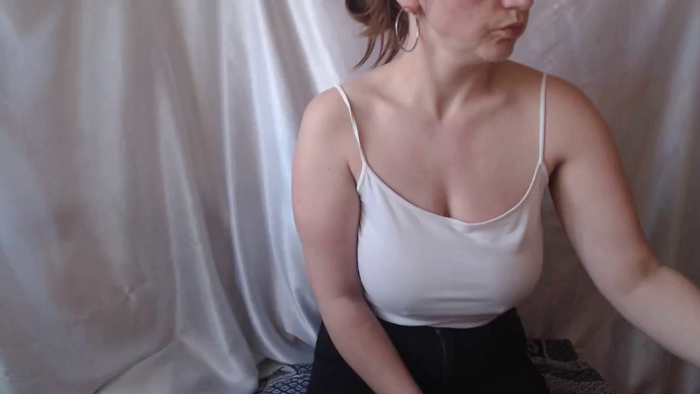 BettyGirlKiss
