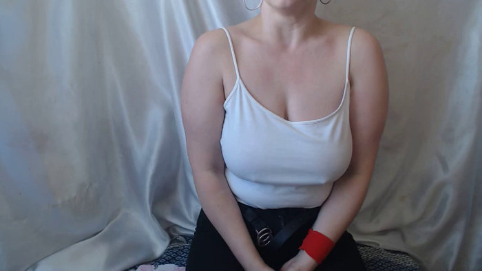 BettyGirlKiss