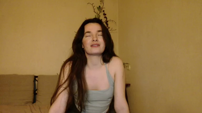 LuckyVicky28