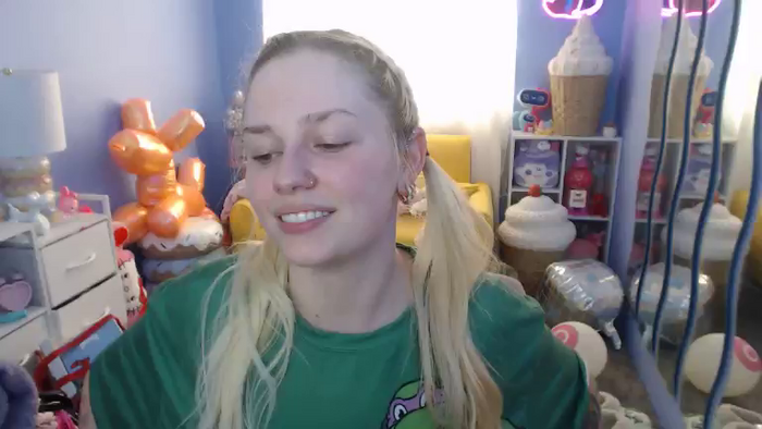 Angelina_Glass