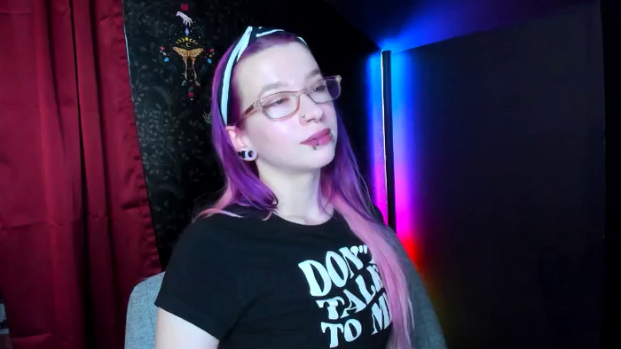 NikkiVill