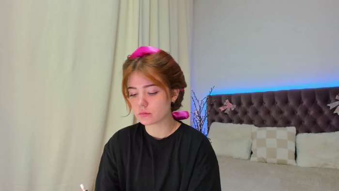 EllaMyerss