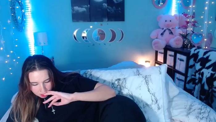 Lacey_Prescott