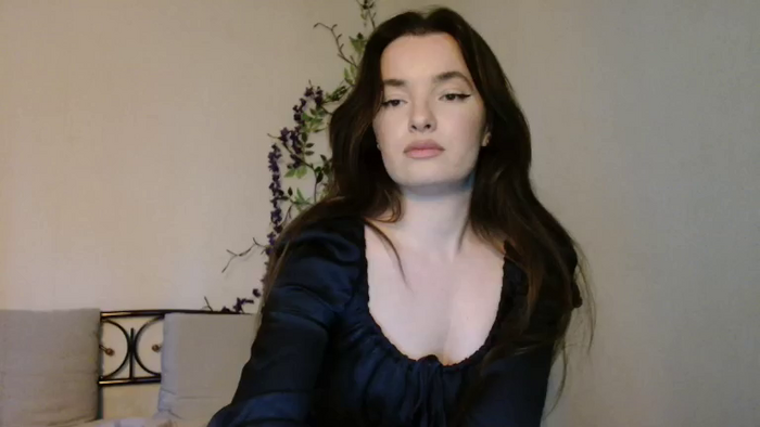 LuckyVicky28