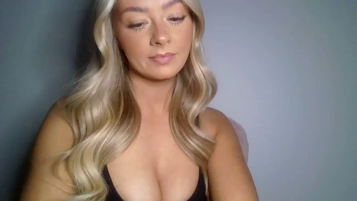 X_Zoey_UK