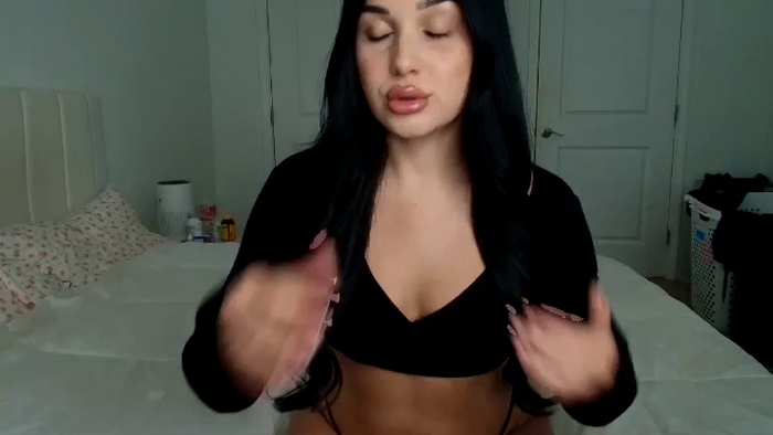 ArianaStarXO