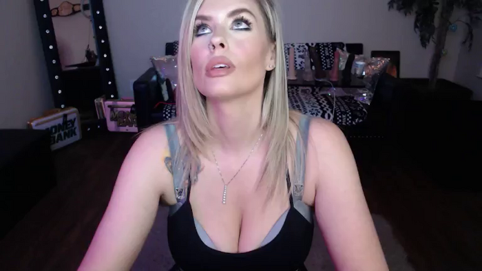 Ellie_Conrad