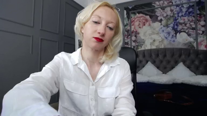 NatalieXBitton