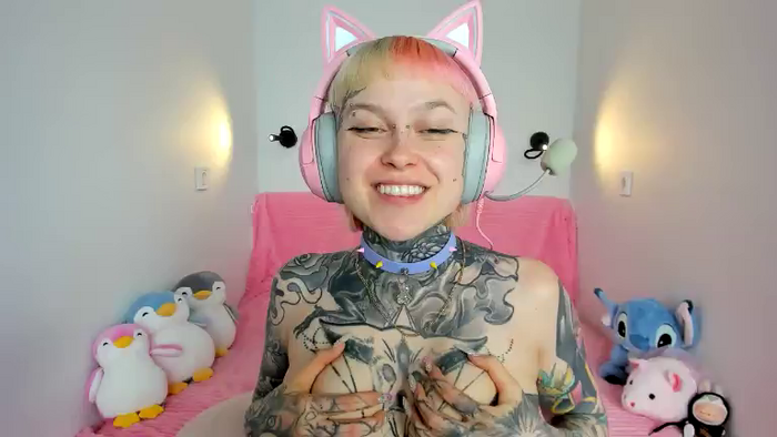 UrAlexis