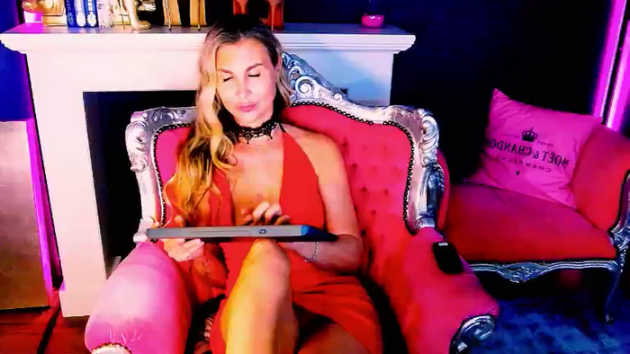 MillaVonLove