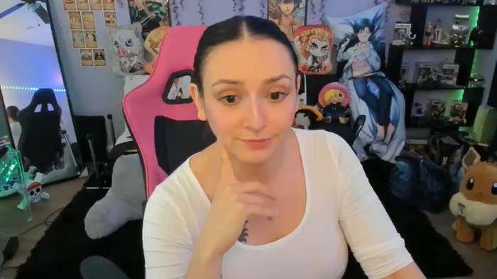 Alyx_Singer
