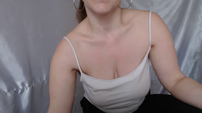 BettyGirlKiss
