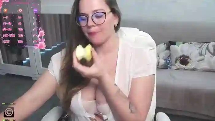 2025/05/05/streamate-kellielowie-13-09-59