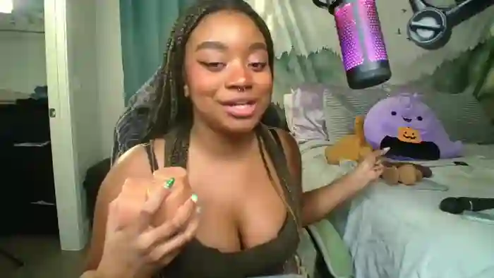 2025/05/05/streamate-reneerobin-03-58-05