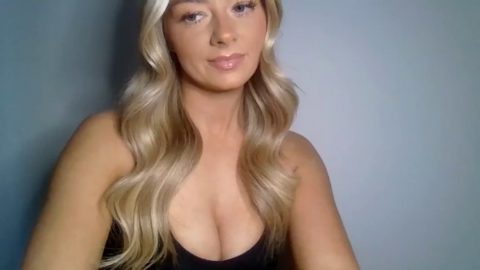 X_Zoey_UK